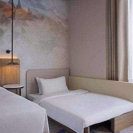 Hilton Garden Inn Dubai Business Bay Bilik gambar