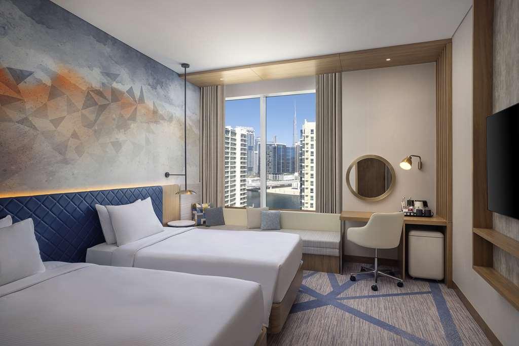 Hilton Garden Inn Dubai Business Bay Bilik gambar