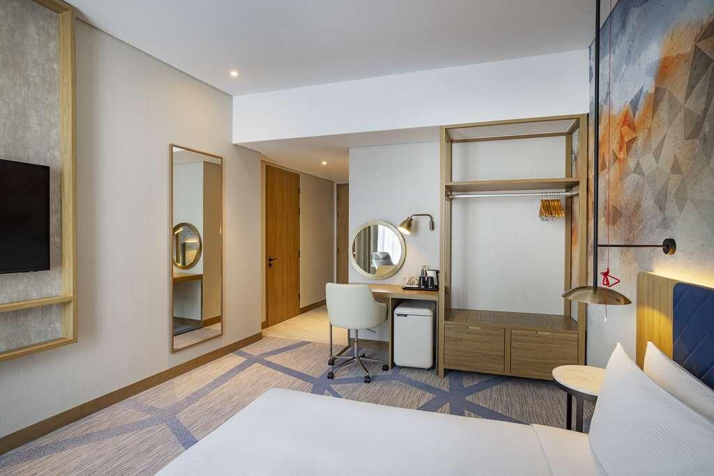 Hilton Garden Inn Dubai Business Bay Bilik gambar